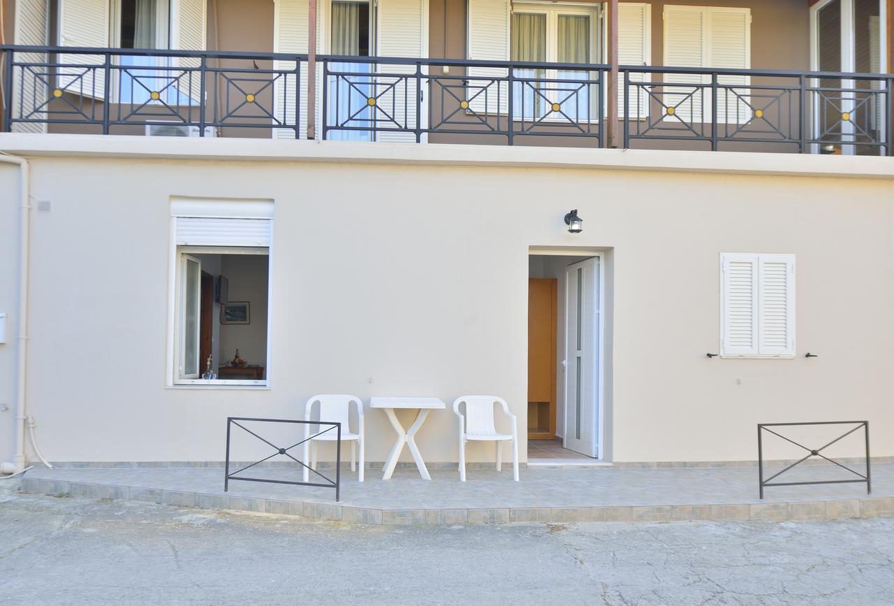 Stelios Rooms Kissamos Bagian luar foto